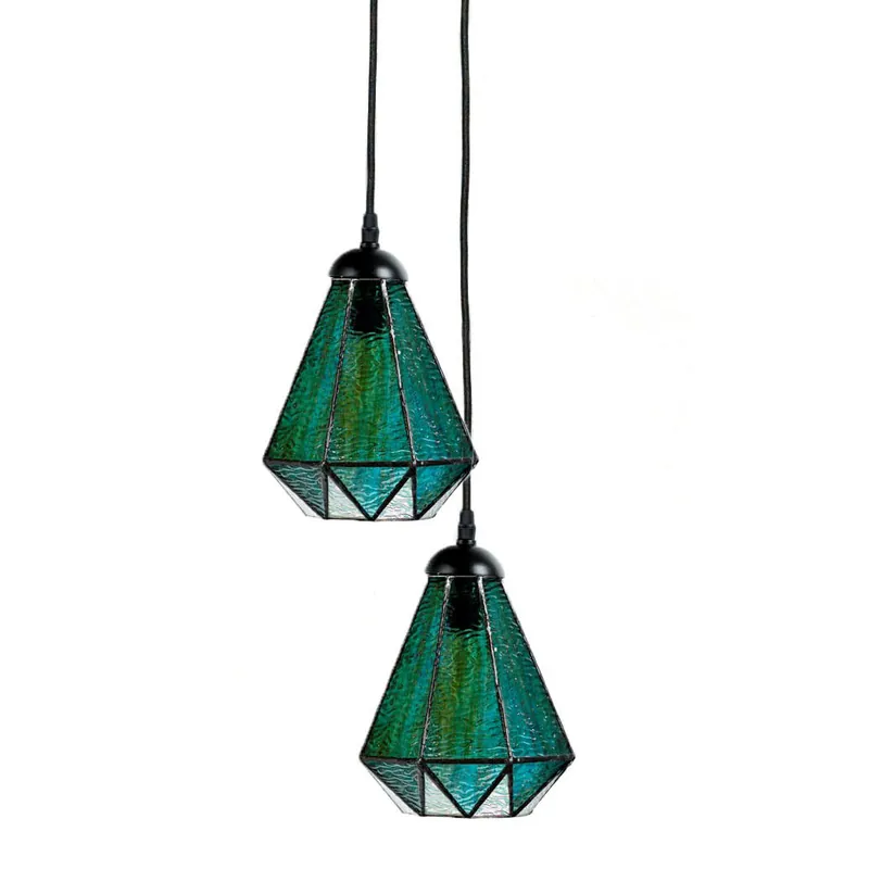 Gruppe mit 2 oder 3 Hängeleuchten mit grünen Tiffanyglas-Schirmen Jetzt Bestellen