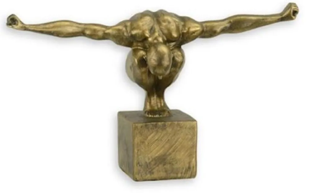 Casa Padrino Kunstharz Dekofigur Turmspringer Athlet Antik Gold 32,1 x 12,4 x H. 20 cm - Wohnzimmer Deko Skulptur - Deko Accessoires Online Kaufen