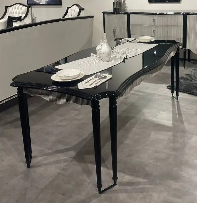 Casa Padrino Luxus Barock Esstisch mit 8 Tischbeinen Schwarz / Grau - Prunkvoller Barockstil Küchentisch - Luxus Esszimmer Möbel im Barockstil - Barock Esszimmer Möbel - Barock Einrichtung Original
