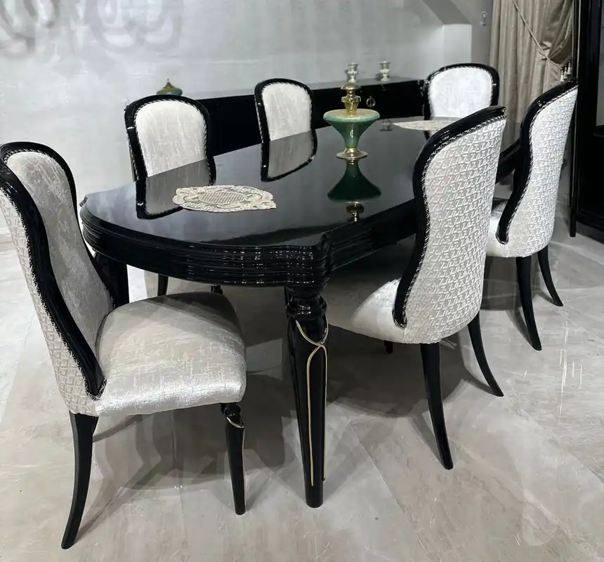 Casa Padrino Luxus Barock Esszimmer Set Creme / Schwarz / Gold - 1 Esstisch & 6 Esszimmerstühle Handgefertigt
