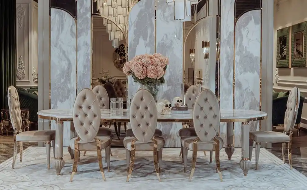 Jetzt Zugreifen Casa Padrino Luxus Art Deco Esszimmer Set Grau / Weiß / Gold - 1 Art Deco Esstisch mit Kunstmarmor Tischplatte & 8 Art Deco Esszimmerstühle - Prunkvolle Art Deco Esszimmer Möbel - Luxus Qualität