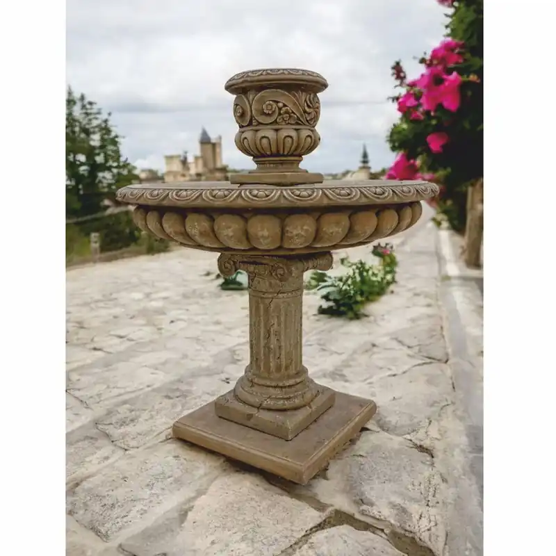 Casa Padrino Barock Springbrunnen mit Blumentopf Antik Beige H. 137 cm - Prunkvoller Gartenbrunnen Saisonangebot