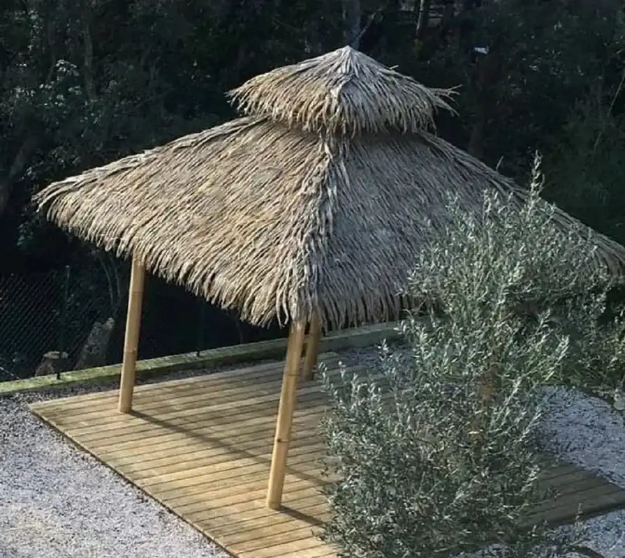 Großhandel Casa Padrino Luxus Bambus Garten Pavillon Naturfarben 400 x 400 x H. 380 cm - Wetterbeständiger Pavillon - Garten Möbel - Bambus Möbel - Luxus Möbel