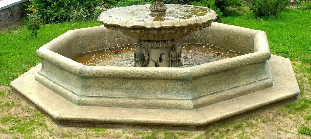 Casa Padrino Barock Springbrunnen Umrandung Antik Grau Ø 350 x H. 35 cm - Prunkvolle Gartenbrunnen Umrandung - Brunnen Umrandung - Prunkvolle Gartendeko im Barockstil Ab Werk