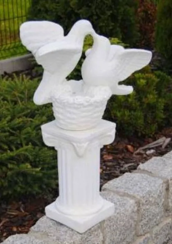 Schneller Versand Casa Padrino Barock Säule mit Korb und Tauben Weiß 40 x 35 x H. 104 cm - Prunkvolle Gartensäule im Barockstil - Gartendeko Stein Säule - Barock Garten & Terrassen Deko Accessoires