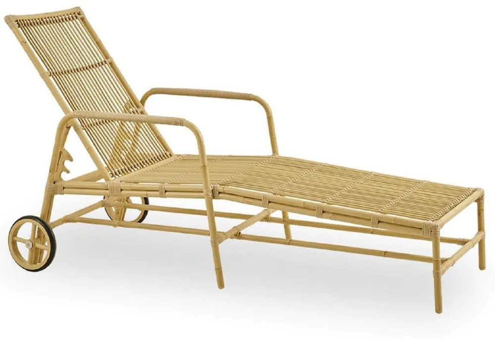 Casa Padrino Luxus Gartenliege Naturfarben 200 x 73 x H. 97 cm - Moderne Wetterbeständige Liege mit verstellbarer Rückenlehne und Armlehnen - Poolliege - Garten Hotel Pool Möbel - Luxus Qualität Kostenloser Versand