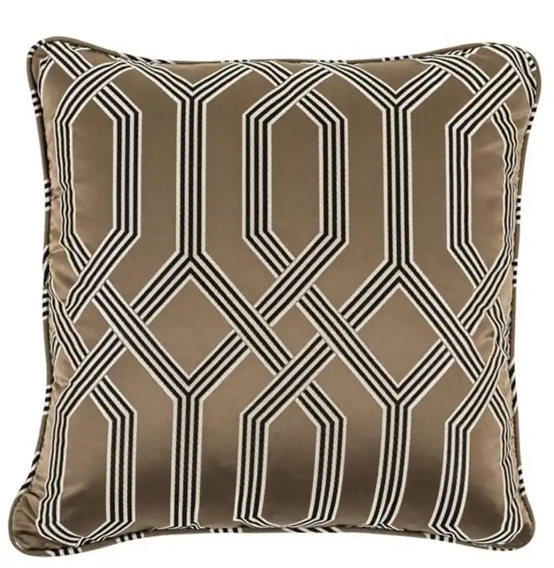 Casa Padrino Deko Kissen / Zierkissen Braun 50 x 50 cm - Luxus Wohnzimmer Accessoires Premium