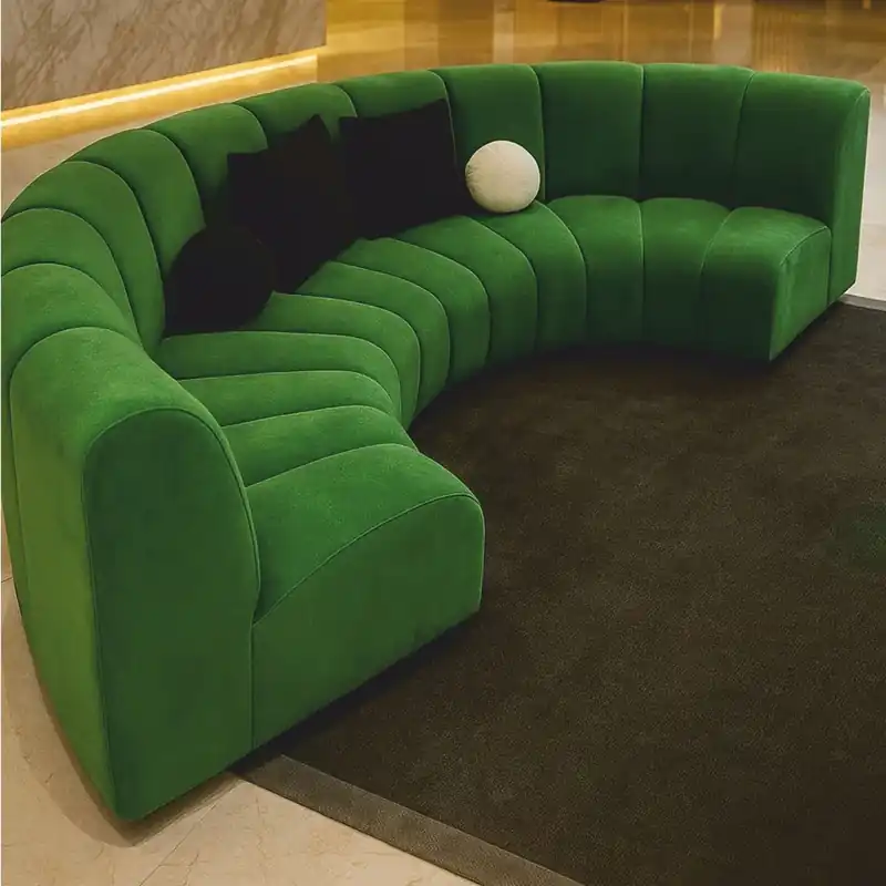 Expressversand Casa Padrino Luxus Sofa Grün 330 cm - Gebogenes Wohnzimmer Sofa - Luxus Möbel