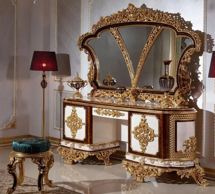Schneller Versand Casa Padrino Luxus Barock Schlafzimmer Set Weiß / Braun / Gold - 1 Barock Schminkkommode mit 5 Schubladen & 1 Barock Spiegel & 1 Barock Hocker - Barock Schlafzimmer Möbel - Edel & Prunkvoll
