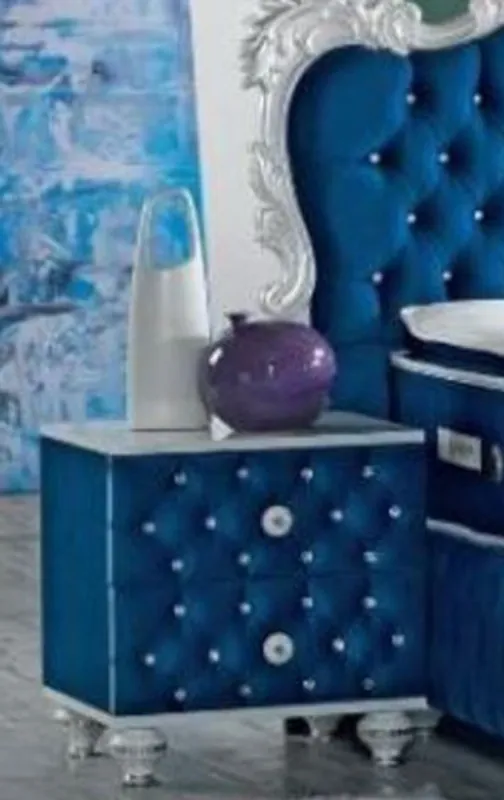 Casa Padrino Barock Nachttisch mit Glitzersteinen und 2 Schubladen Royalblau / Weiß / Silber 50 x 50 x H. 50 cm - Beistelltisch im Barockstil - Barock Schlafzimmer Möbel Saisonangebot