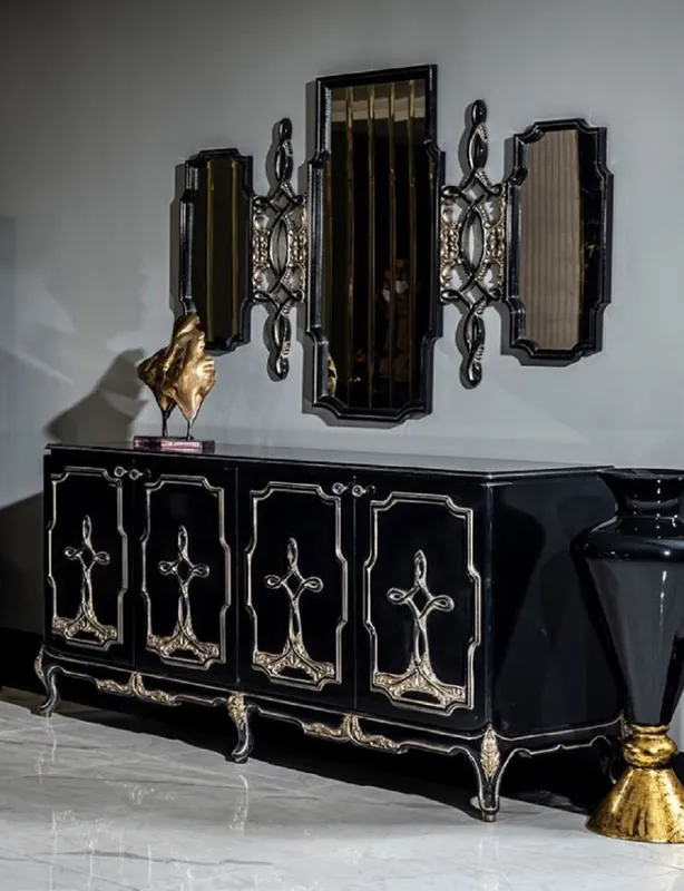 Casa Padrino Luxus Barock Möbel Set Schwarz / Gold - 1 Sideboard mit 4 Türen & 1 Spiegel - Handgefertigte Barock Möbel - Edel & Prunkvoll Hochwertig