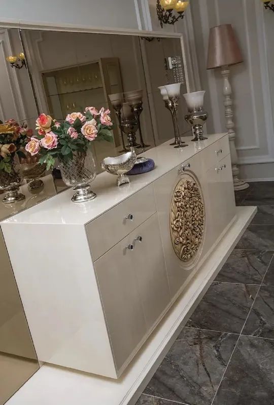 Kostenloser Rückversand Casa Padrino Luxus Barock Sideboard mit Spiegel Weiß / Beige - Massivholz Schrank mit elegantem Wandspiegel - Edel & Prunkvoll