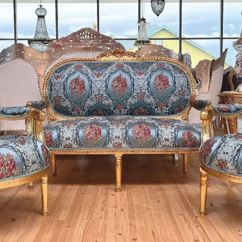Casa Padrino Barock 2er Sofa Hellblau / Bunt / Gold 150 cm - Barock Möbel Finale Aktion