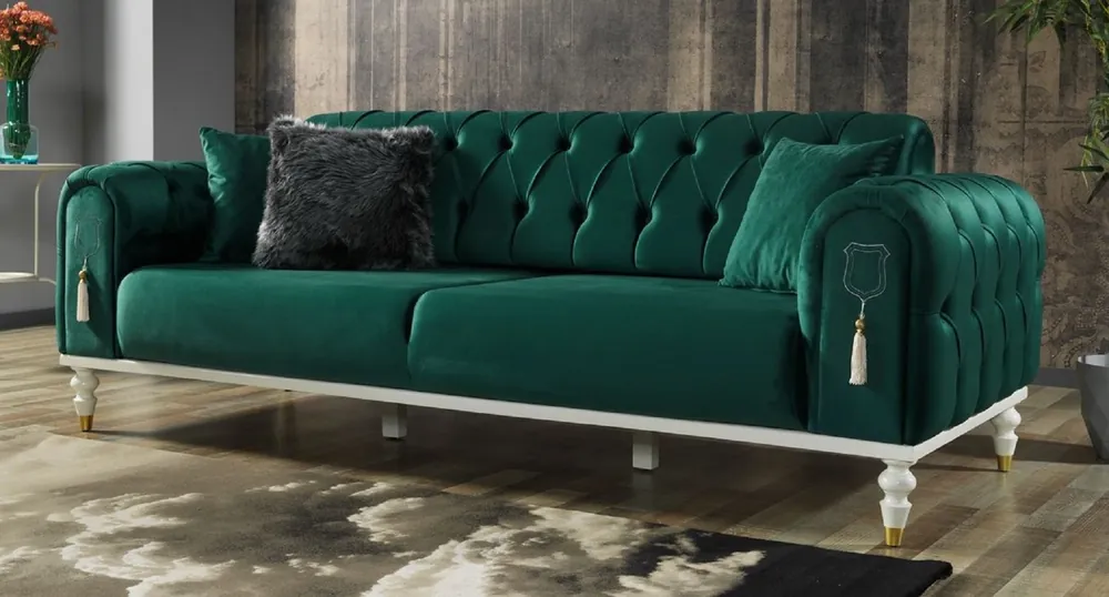 Garantierte Lieferung Casa Padrino Luxus Chesterfield Schlafsofa Grün / Weiß / Gold 230 x 95 x H. 83 cm - Wohnzimmer Sofa mit 3 Kissen - Luxus Wohnzimmer Möbel
