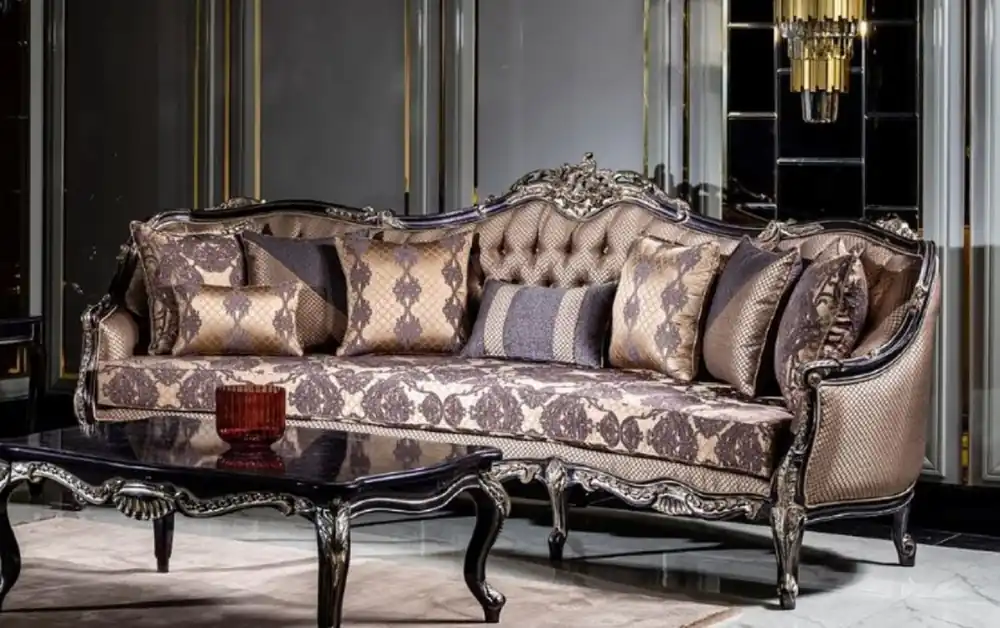 Expressversand Casa Padrino Luxus Barock Sofa Gold / Lila - Prunkvolles Wohnzimmer Sofa mit elegantem Muster und dekorativen Kissen - Wohnzimmer Möbel im Barockstil