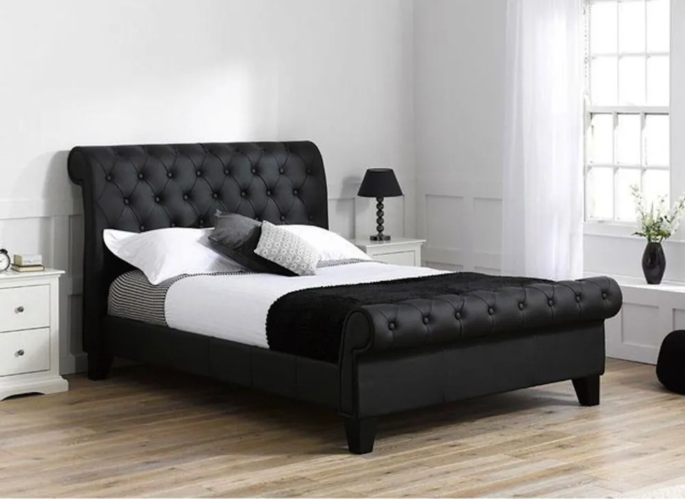 Schwarzes Chesterfield Hotel Doppelbett Schlafzimmer Polster Luxus Möbel Highlight