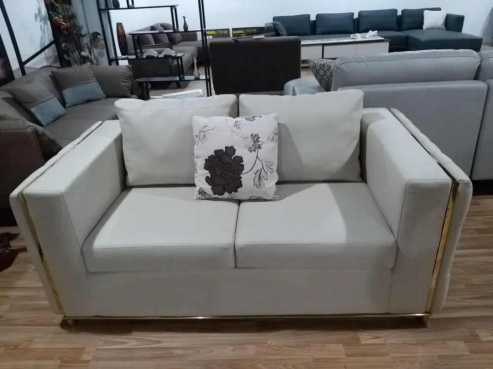 Billig Zweisitzer Design Sofa 2 Sitzer Couch Polster Garnitur Sofas Couchen